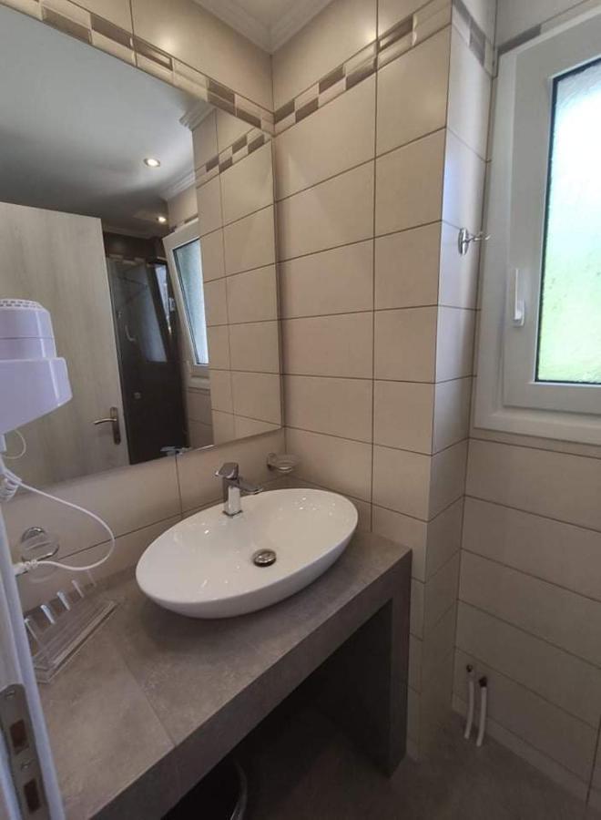 Tsoutis Rooms Almiropótamos Eksteriør bilde